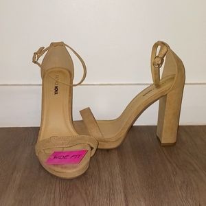 Beige (Perfect) Heels